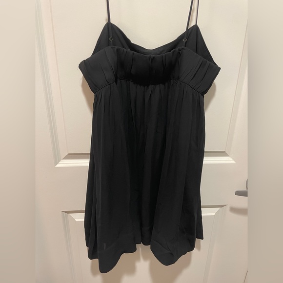 Abercrombie and Fitch Black Mini Shift Dress Size Large - Picture 4 of 5